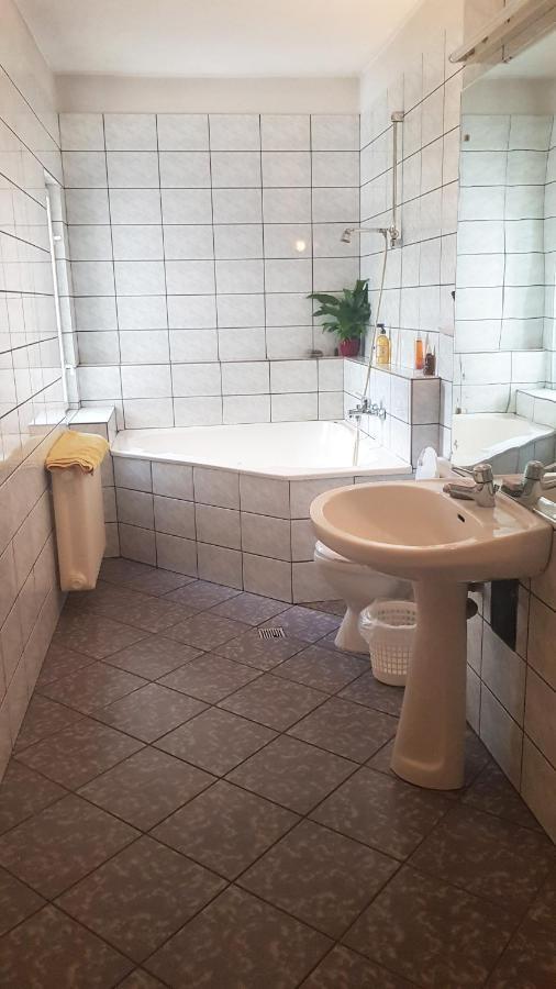 Casa Zora Appartement Alba Iulia Buitenkant foto